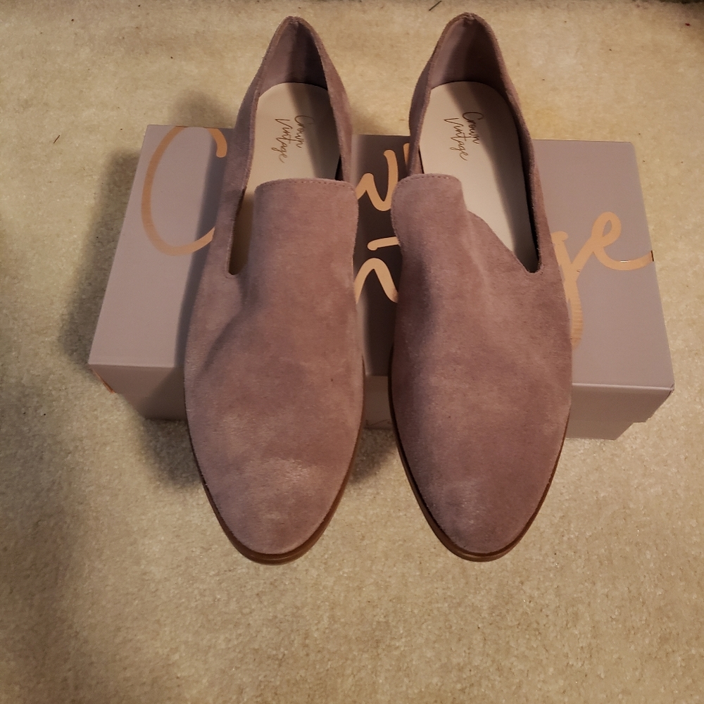 Shoes - Picture 5 of 5